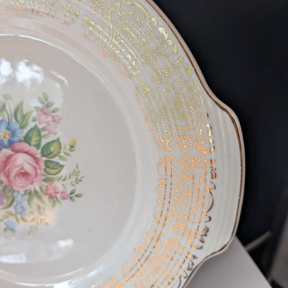 Limoges Triumph Rosalie Plates with Warranted 22K Gold Trim